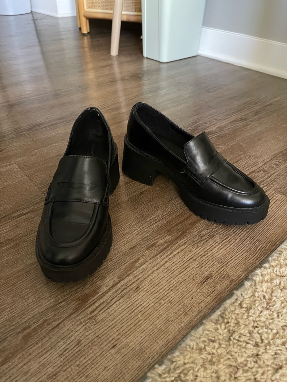 Universal Thread Platform Loafers - Picture 5 of 7